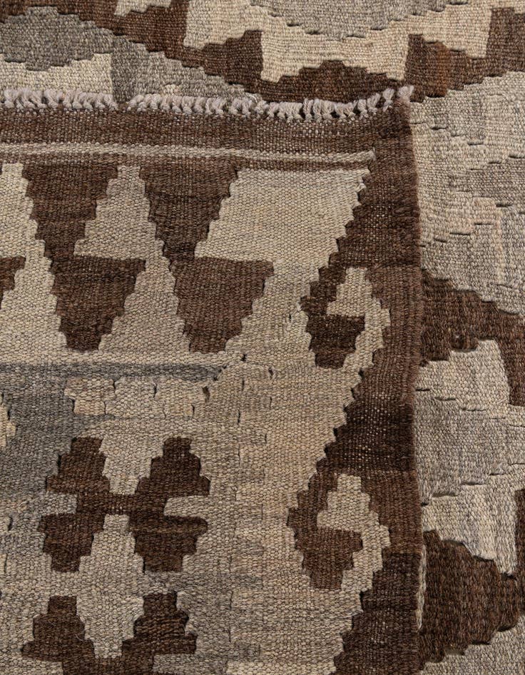 Detail image of 6' 5 x 9' 7  Hand Woven Kilim Maymana Wool Rug