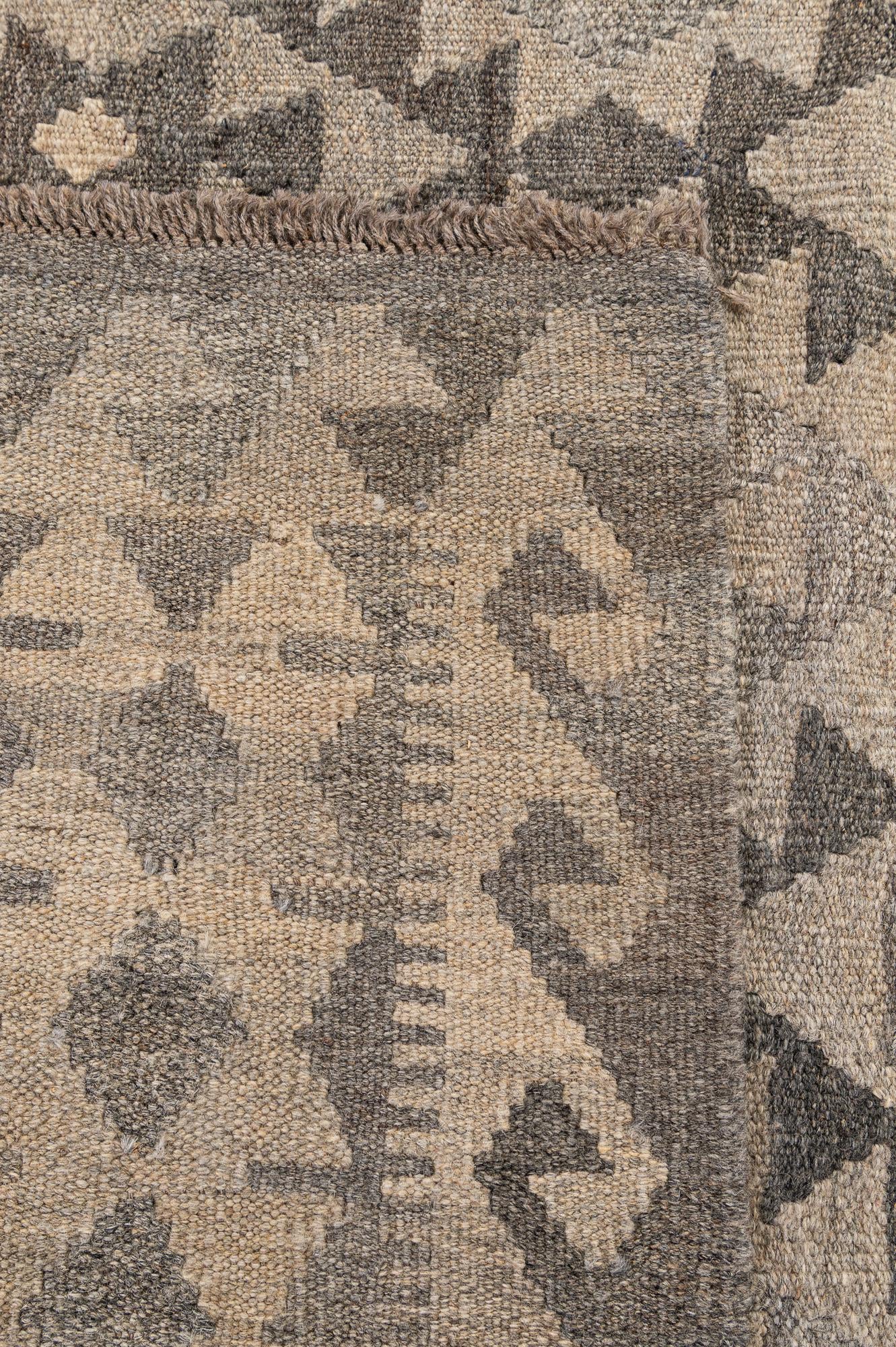 6' 8 x 9' 9 Hand Woven Kilim Maymana Wool Rug