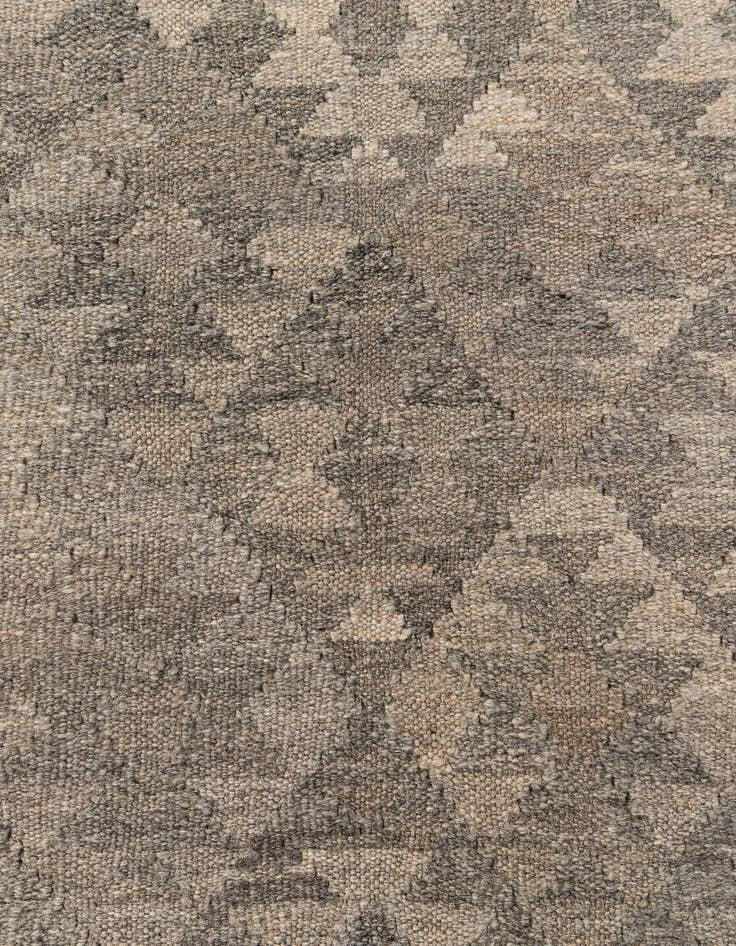 Detail image of 6' 8 x 9' 8  Hand Woven Kilim Maymana Wool Rug