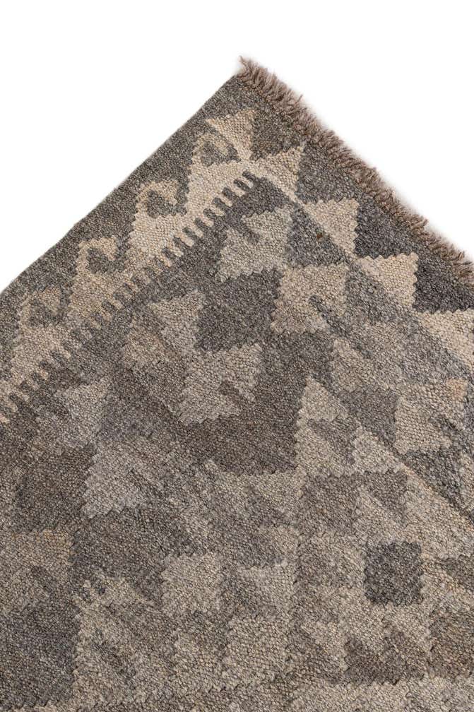 6' 8 x 9' 8 Hand Woven Kilim Maymana Wool Rug