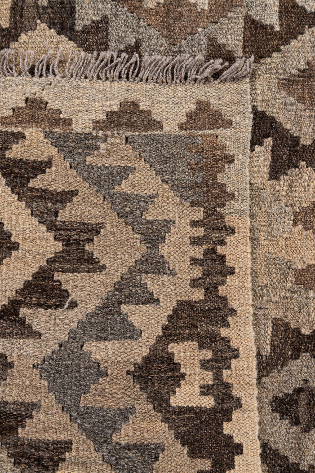 6' 10 x 9' 9 Hand Woven Kilim Maymana Wool Rug