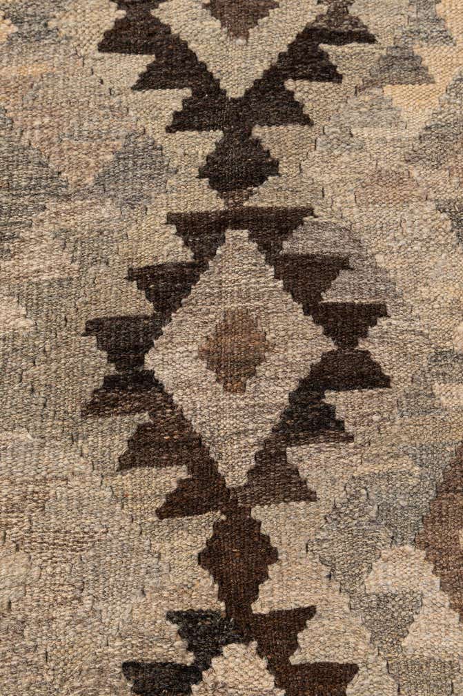 6' 10 x 9' 9 Hand Woven Kilim Maymana Wool Rug