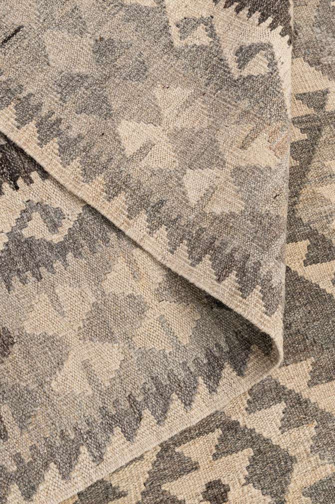 6' 9 x 9' 6 Hand Woven Kilim Maymana Wool Rug