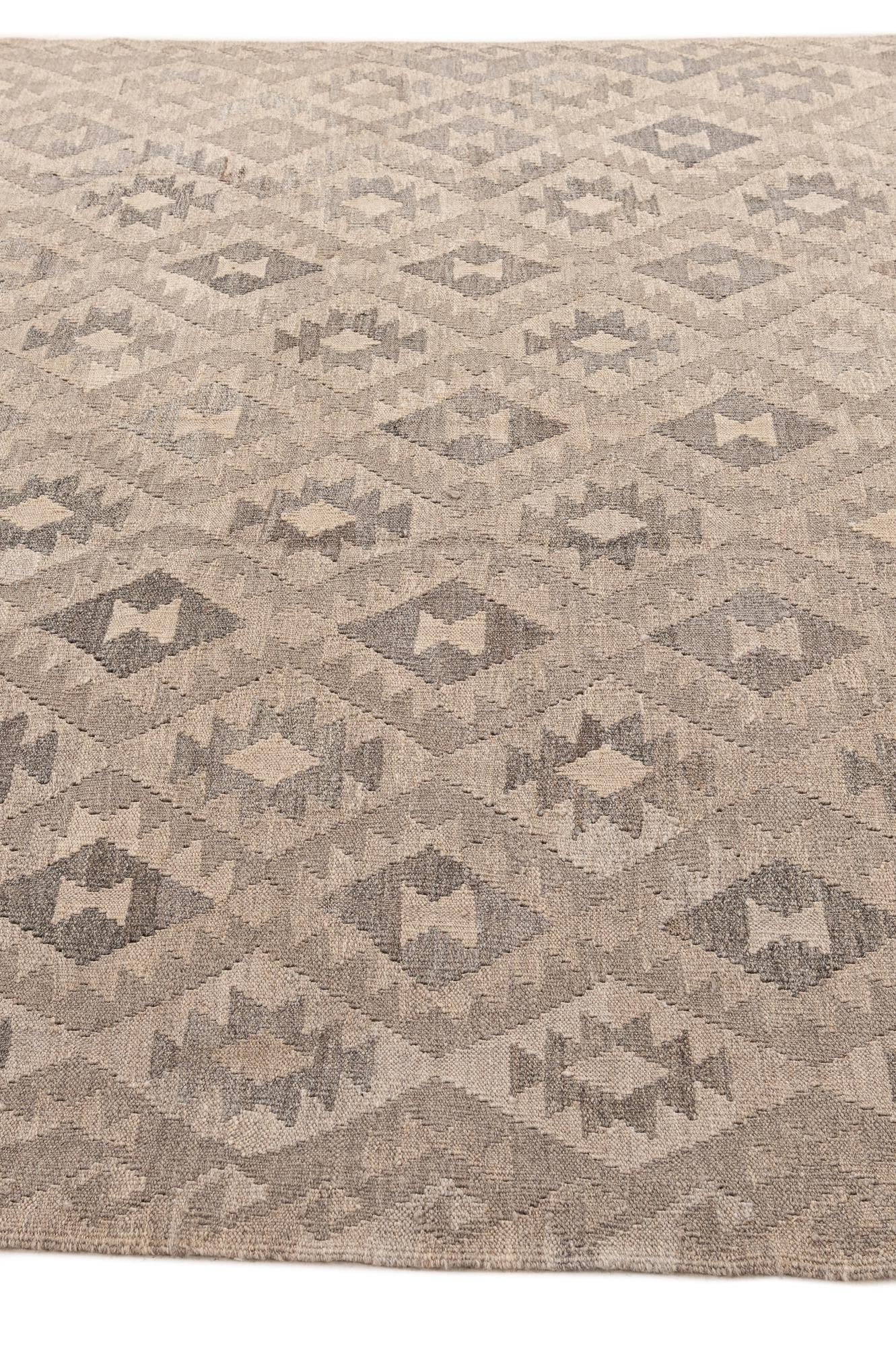 6' 8 x 9' 10 Hand Woven Kilim Maymana Wool Rug