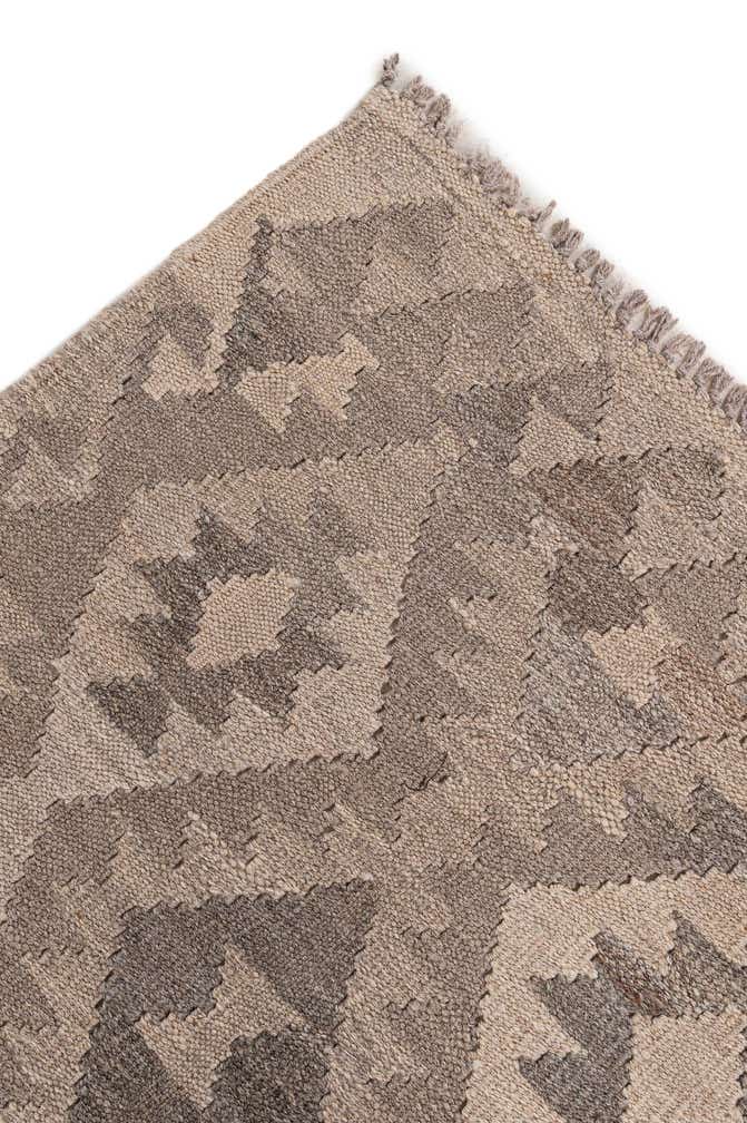 6' 8 x 9' 10 Hand Woven Kilim Maymana Wool Rug