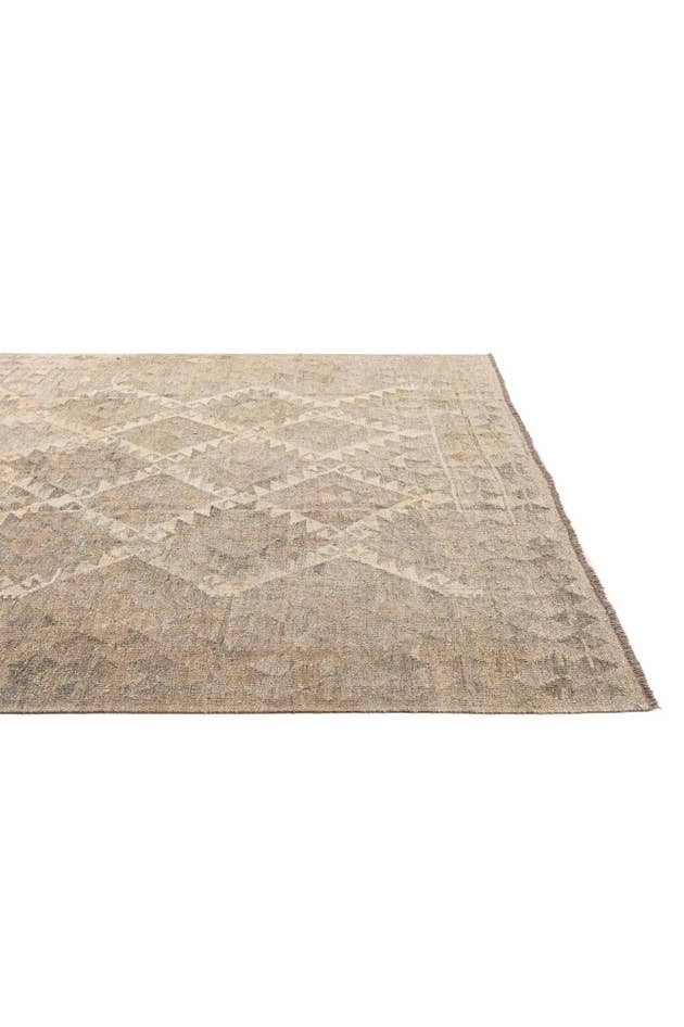 Detail image of 6' 8 x 9' 10 Hand Woven Kilim Maymana Wool Rug