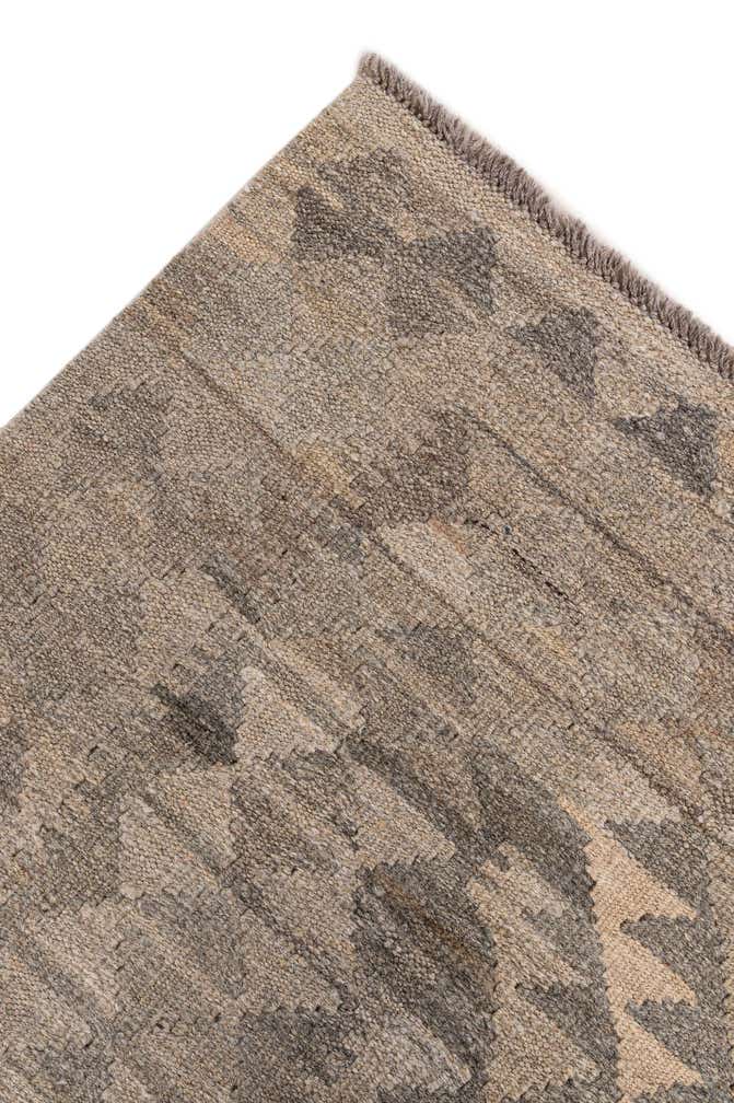 6' 8 x 9' 10 Hand Woven Kilim Maymana Wool Rug