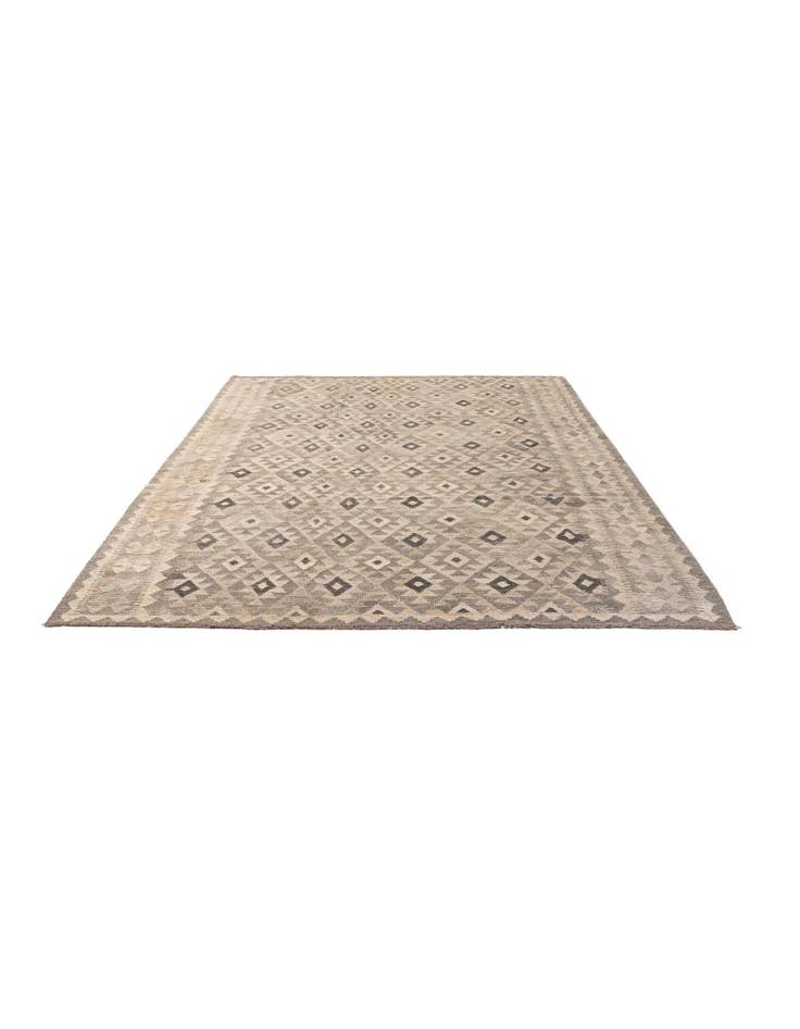 Detail image of 6' 8 x 9' 10 Hand Woven Kilim Maymana Wool Rug
