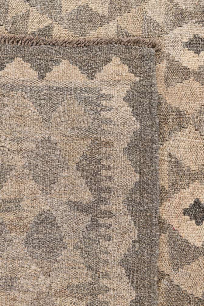 6' 8 x 9' 10 Hand Woven Kilim Maymana Wool Rug