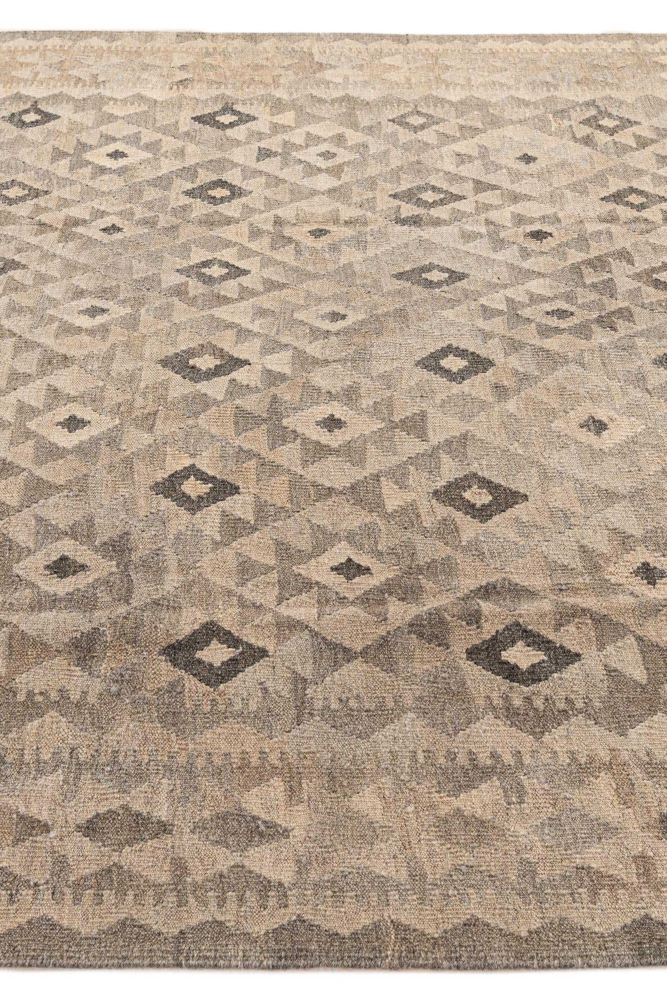 6' 8 x 9' 10 Hand Woven Kilim Maymana Wool Rug