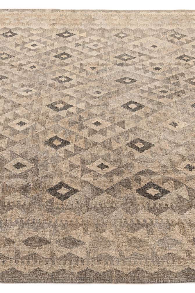 6' 8 x 9' 10 Hand Woven Kilim Maymana Wool Rug