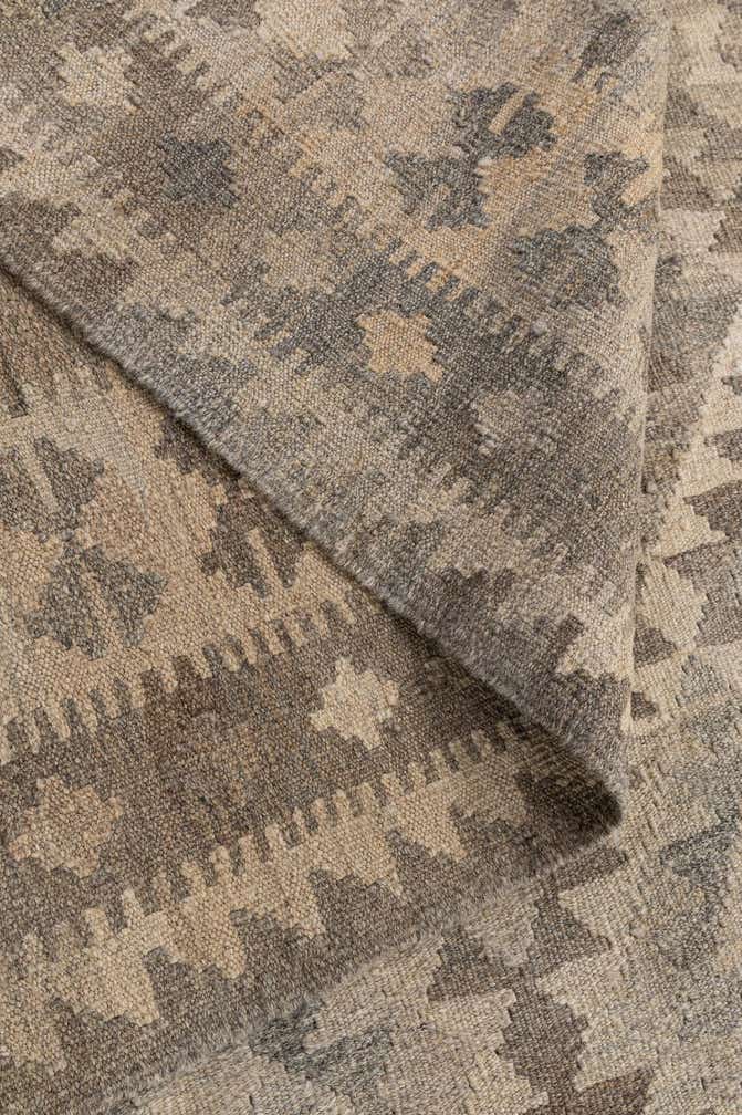 6' 7 x 9' 11 Hand Woven Kilim Maymana Wool Rug