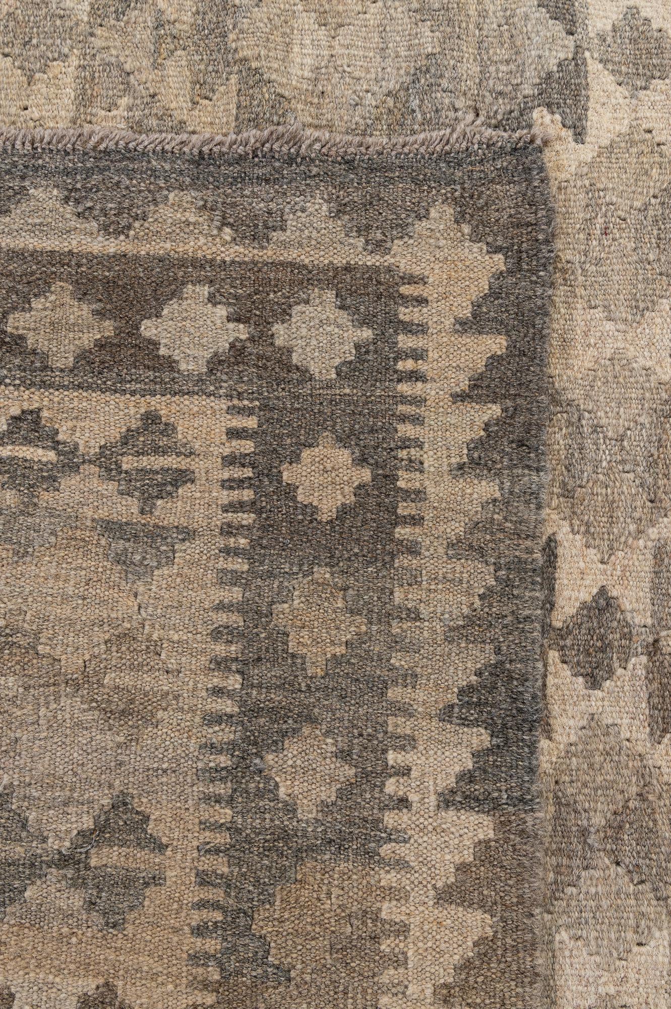 6' 7 x 9' 11 Hand Woven Kilim Maymana Wool Rug