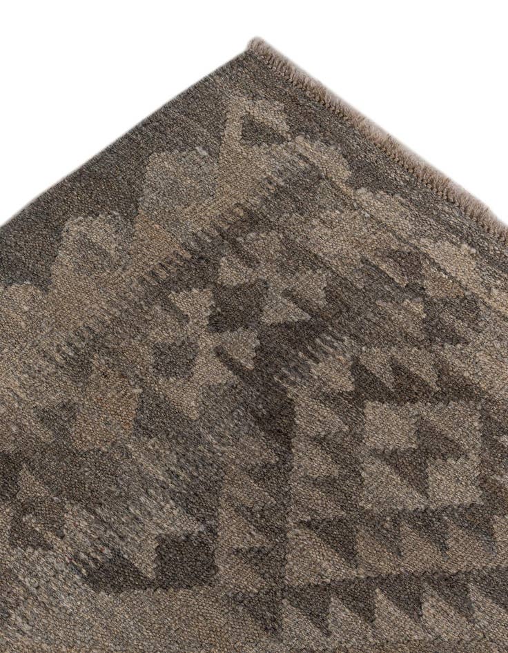 Detail image of 6' 7 x 10'  Hand Woven Kilim Maymana Wool Rug