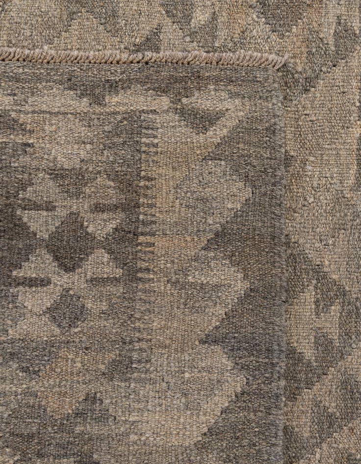 Detail image of 6' 7 x 10'  Hand Woven Kilim Maymana Wool Rug