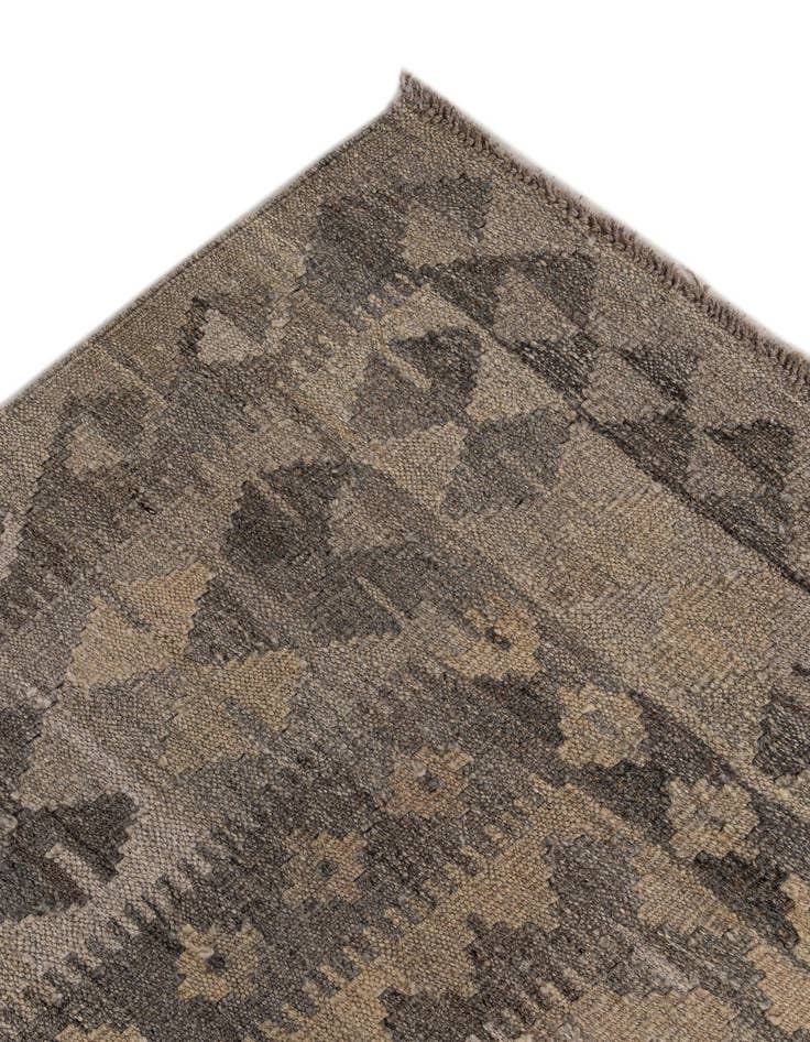 Detail image of 6' 8 x 9' 9  Hand Woven Kilim Maymana Wool Rug