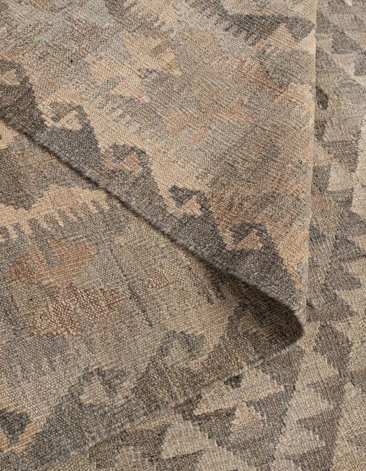 Detail image of 6' 9 x 9' 9  Hand Woven Kilim Maymana Wool Rug