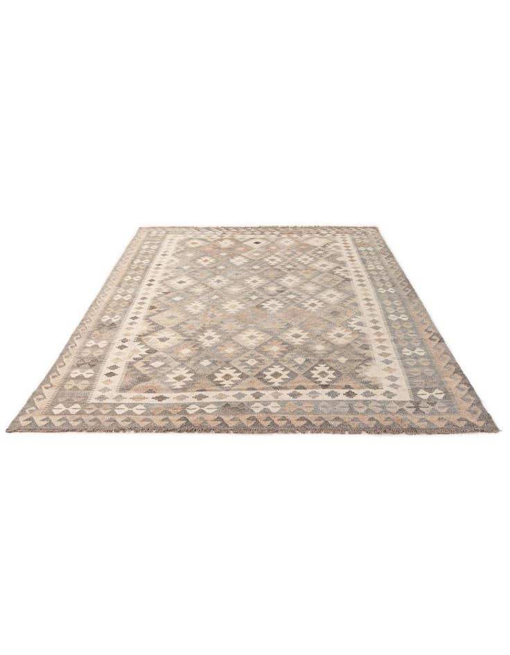 Detail image of 6' 7 x 9' 10 Hand Woven Kilim Maymana Wool Rug