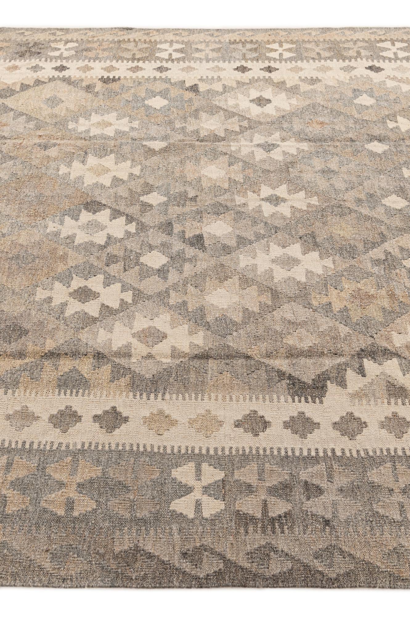 6' 7 x 9' 10 Hand Woven Kilim Maymana Wool Rug