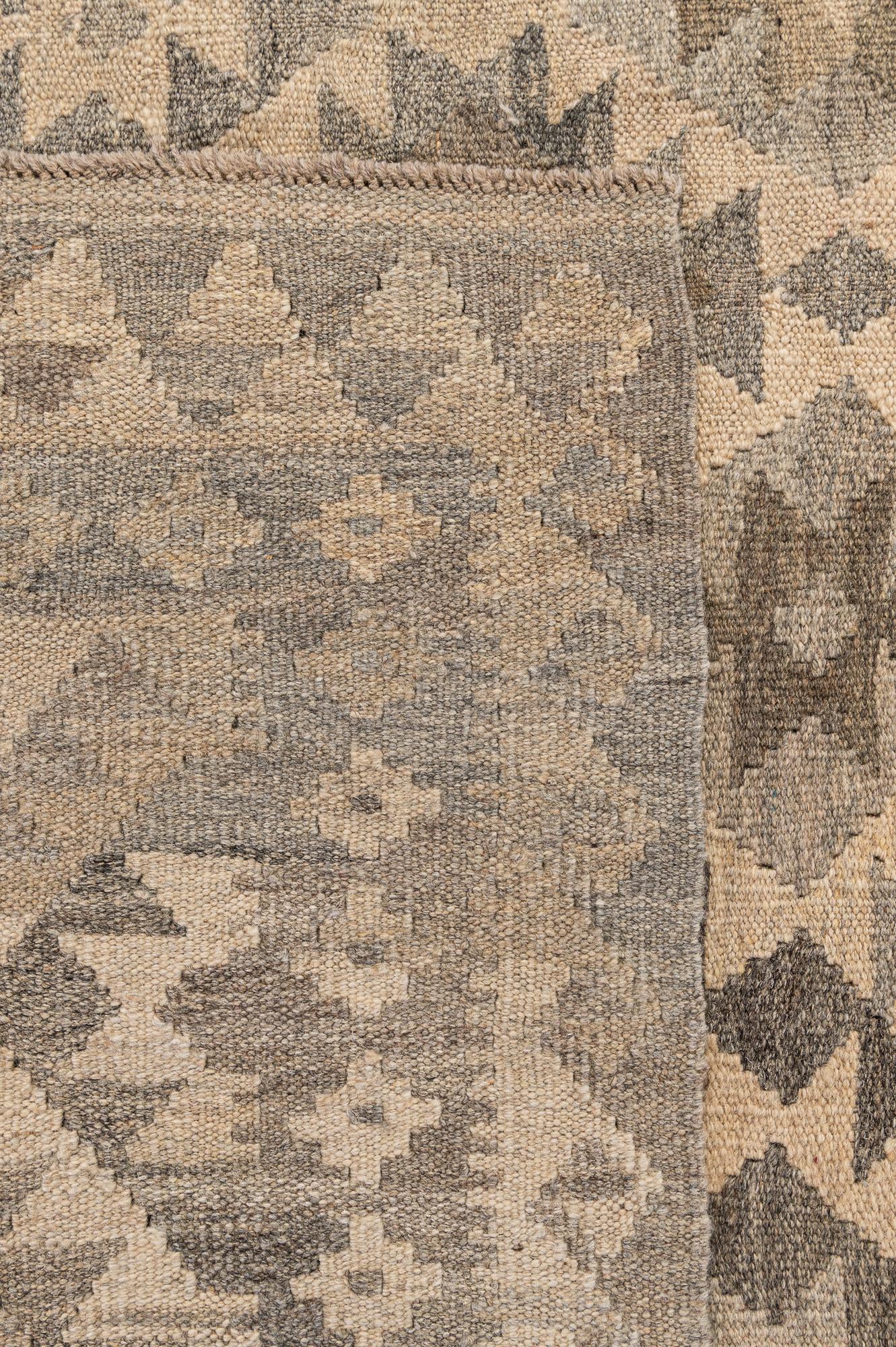 6' 6 x 9' 9 Hand Woven Kilim Maymana Wool Rug