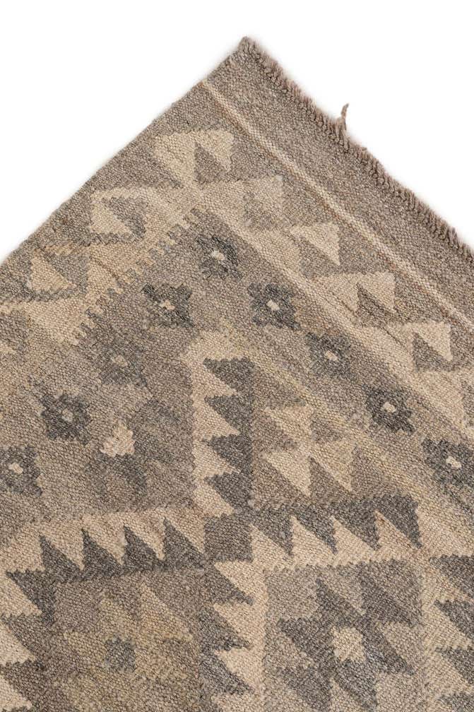 6' 6 x 9' 9 Hand Woven Kilim Maymana Wool Rug