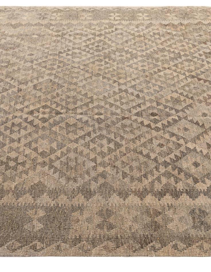 Detail image of 6' 7 x 9' 9  Hand Woven Kilim Maymana Wool Rug