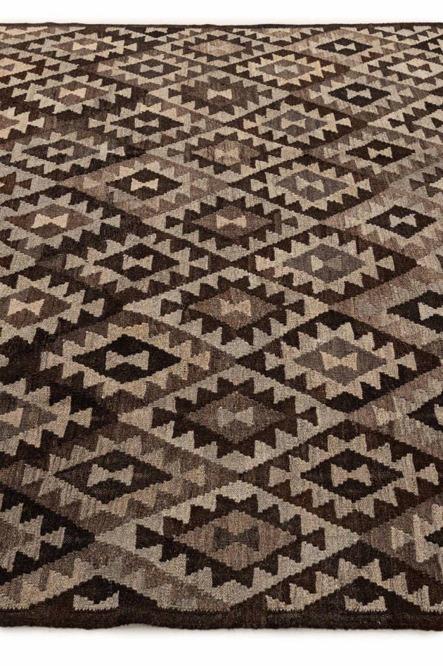 Detail image of 6' 9 x 9' 1 Hand Woven Kilim Maymana Wool Rug