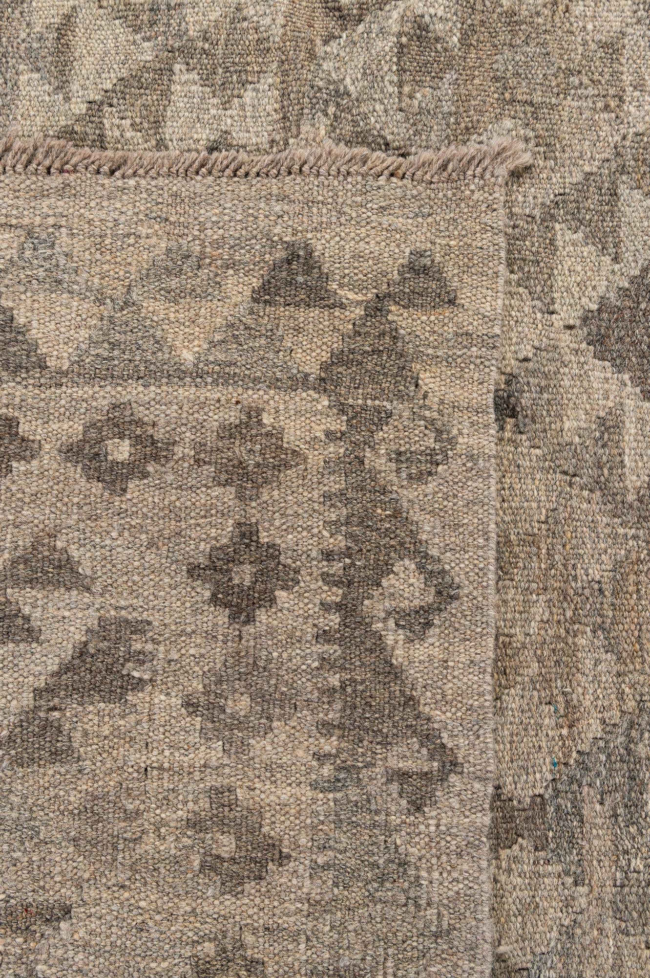 6' 6 x 9' 11 Hand Woven Kilim Maymana Wool Rug