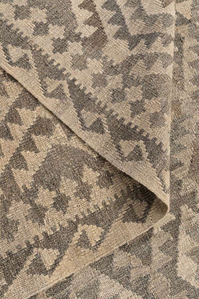6' 9 x 10' 2 Hand Woven Kilim Maymana Wool Rug