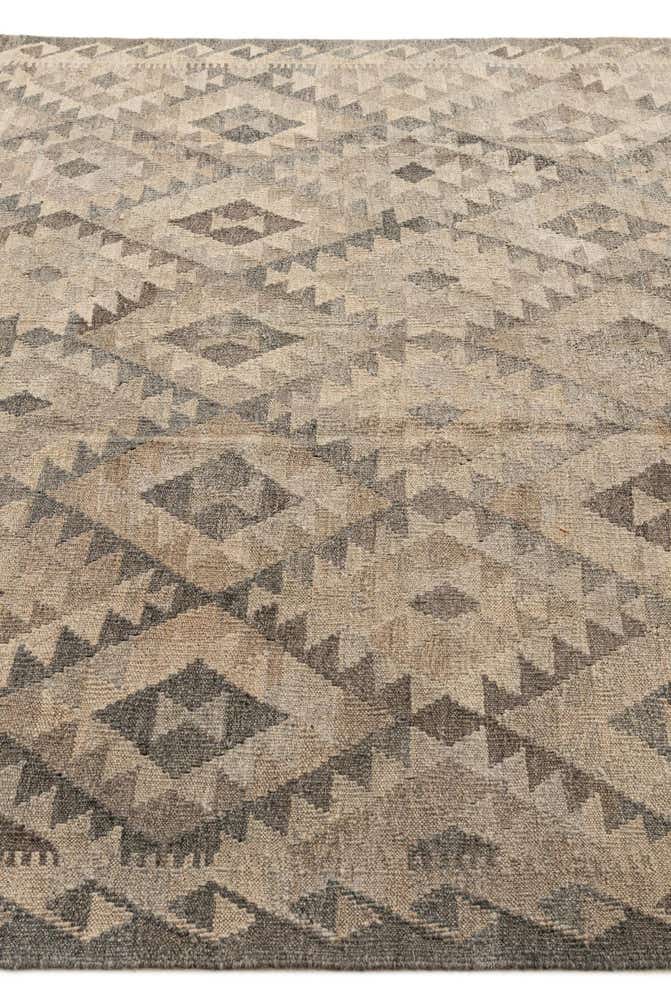 6' 8 x 10' 3 Hand Woven Kilim Maymana Wool Rug