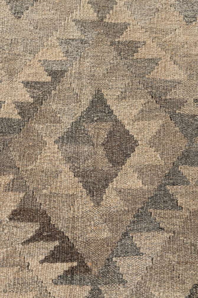 6' 8 x 10' 3 Hand Woven Kilim Maymana Wool Rug