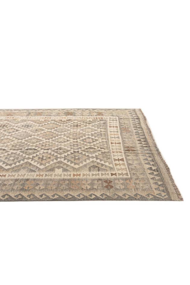 Detail image of 6' 6 x 10' 3 Hand Woven Kilim Maymana Wool Rug