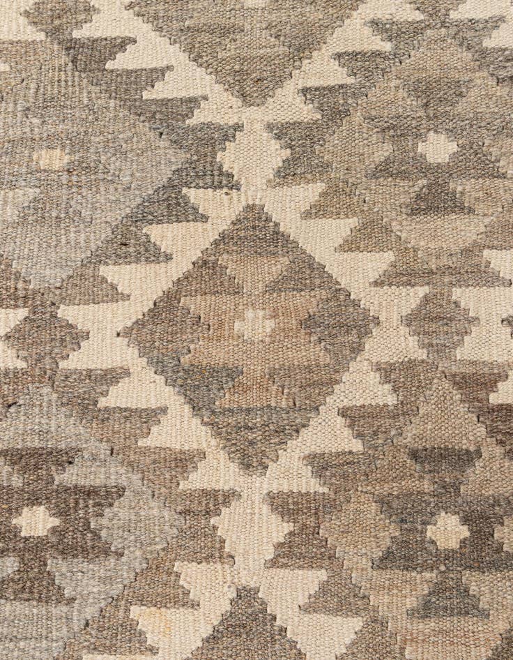 Detail image of 6' 6 x 10' 3  Hand Woven Kilim Maymana Wool Rug