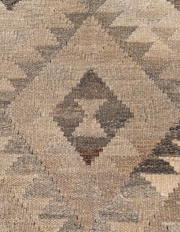 Detail image of 6' 8 x 10' 2  Hand Woven Kilim Maymana Wool Rug