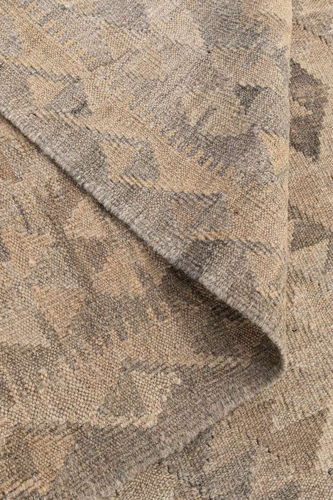 6' 8 x 10' 2 Hand Woven Kilim Maymana Wool Rug