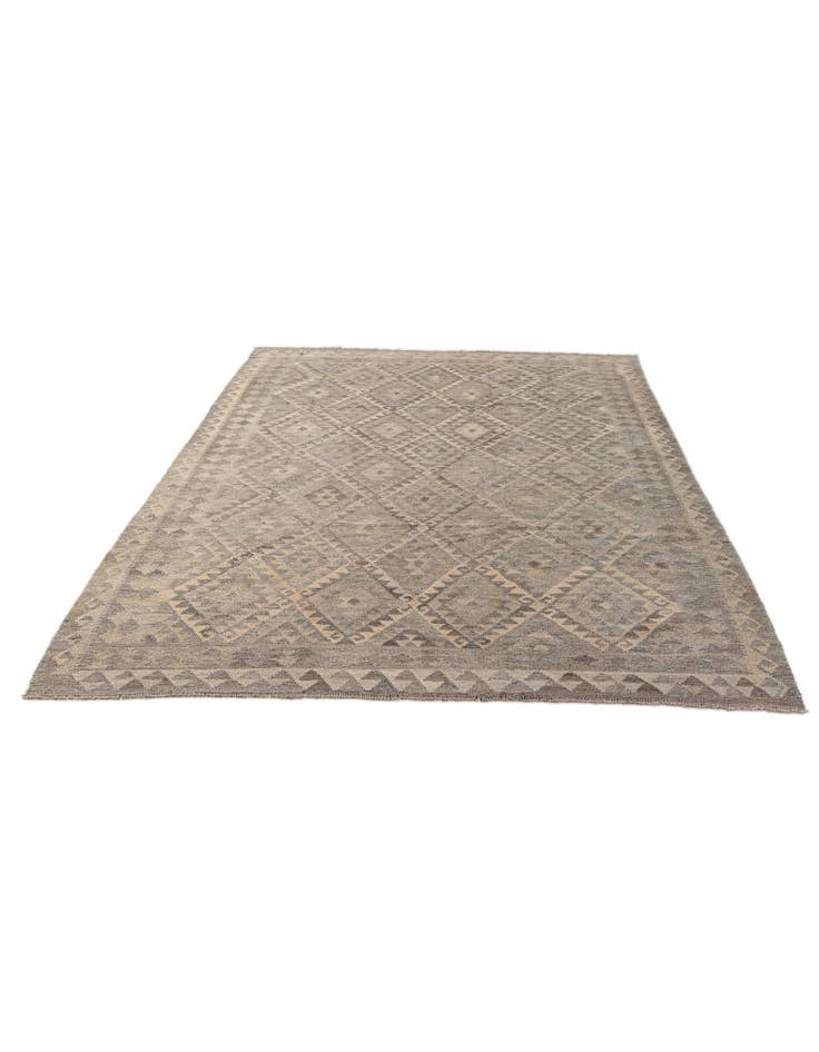 Detail image of 6' 6 x 10' Hand Woven Kilim Maymana Wool Rug
