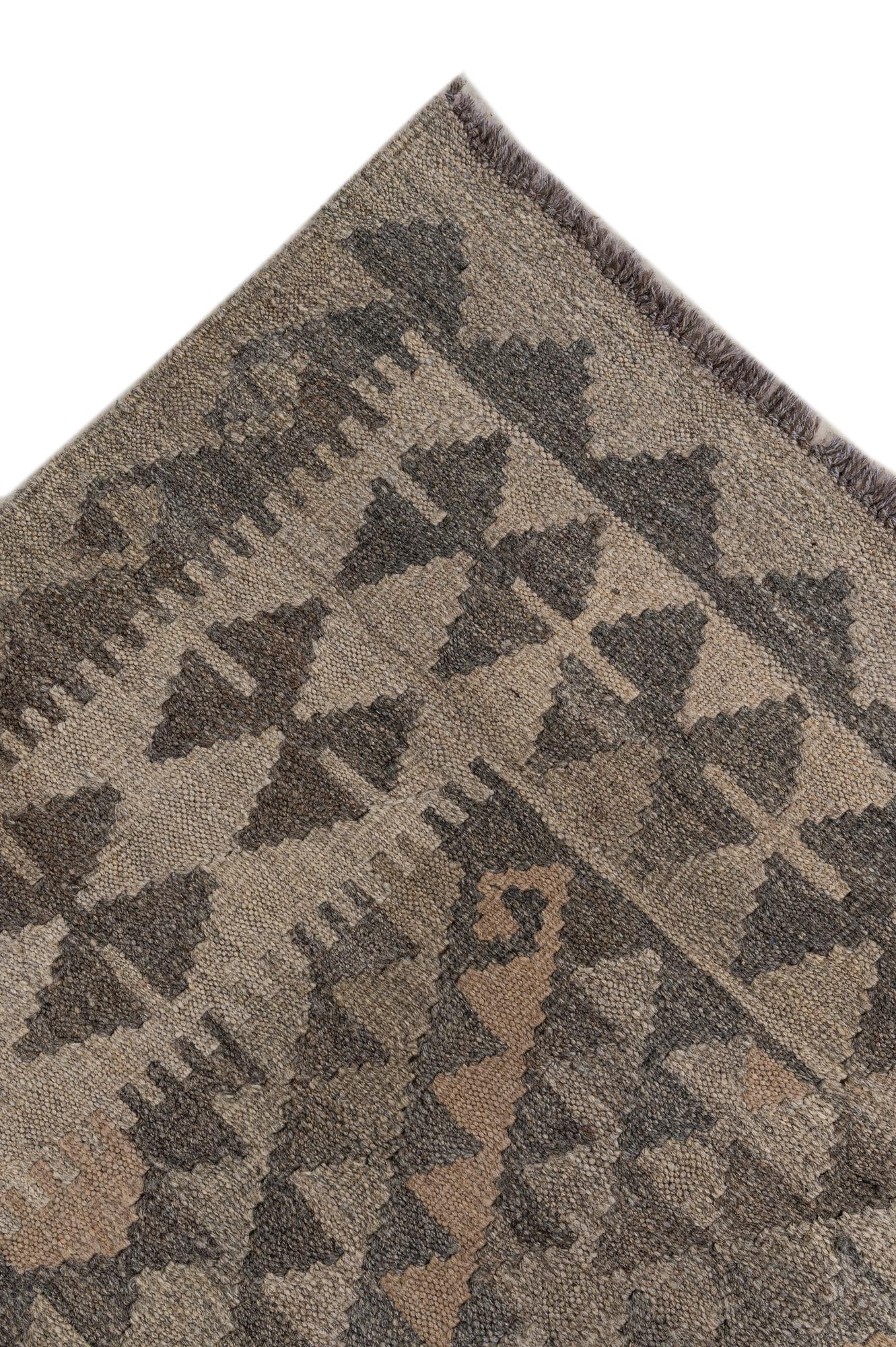 6' 10 x 10' 2 Hand Woven Kilim Maymana Wool Rug