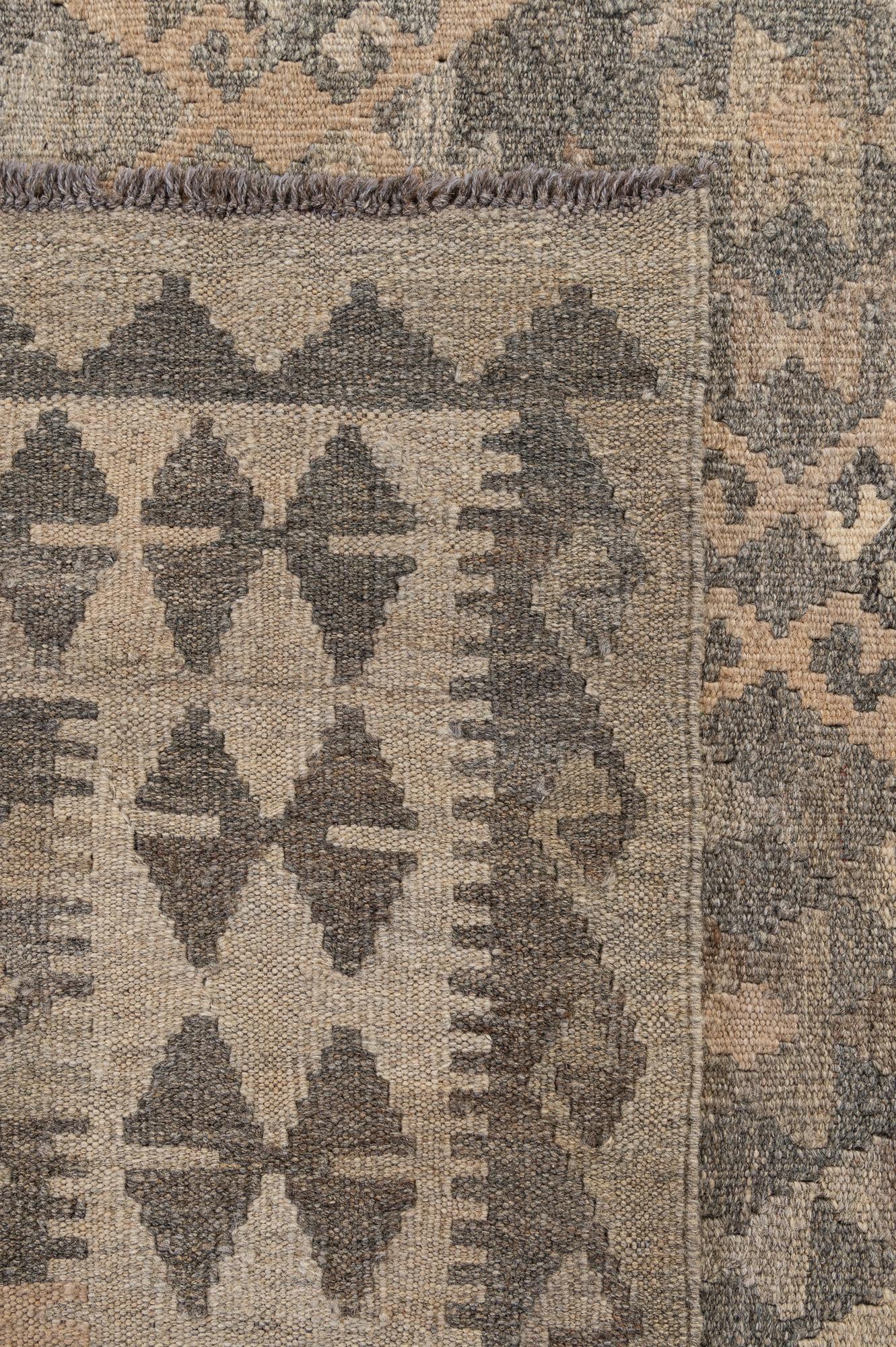 6' 10 x 10' 2 Hand Woven Kilim Maymana Wool Rug