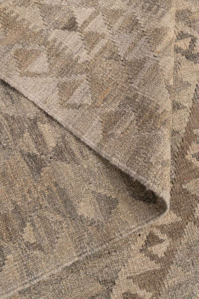 6' 8 x 10' Hand Woven Kilim Maymana Wool Rug