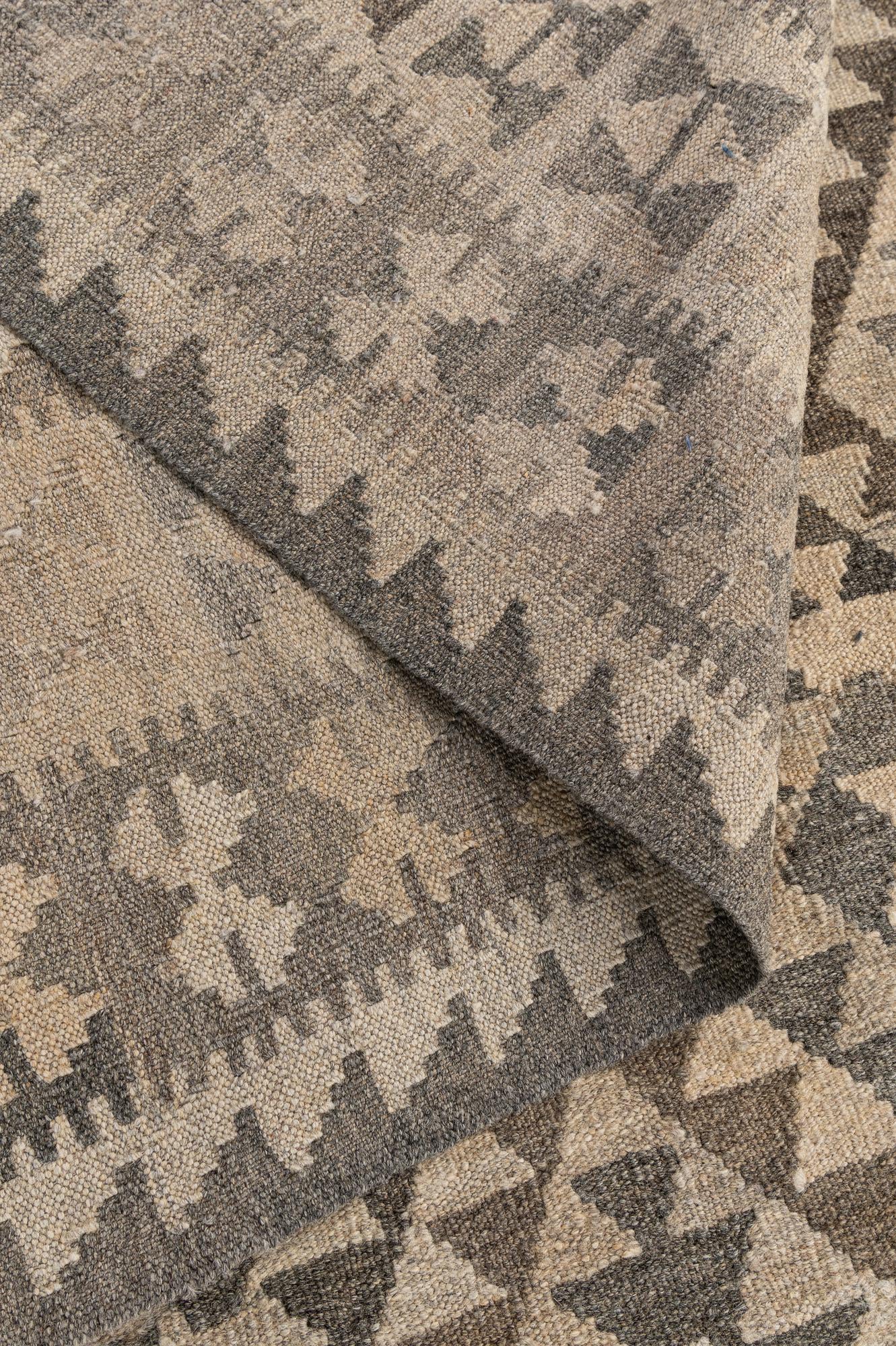 6' 9 x 10' 1 Hand Woven Kilim Maymana Wool Rug