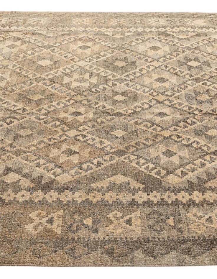 Detail image of 6' 9 x 9' 5  Hand Woven Kilim Maymana Wool Rug