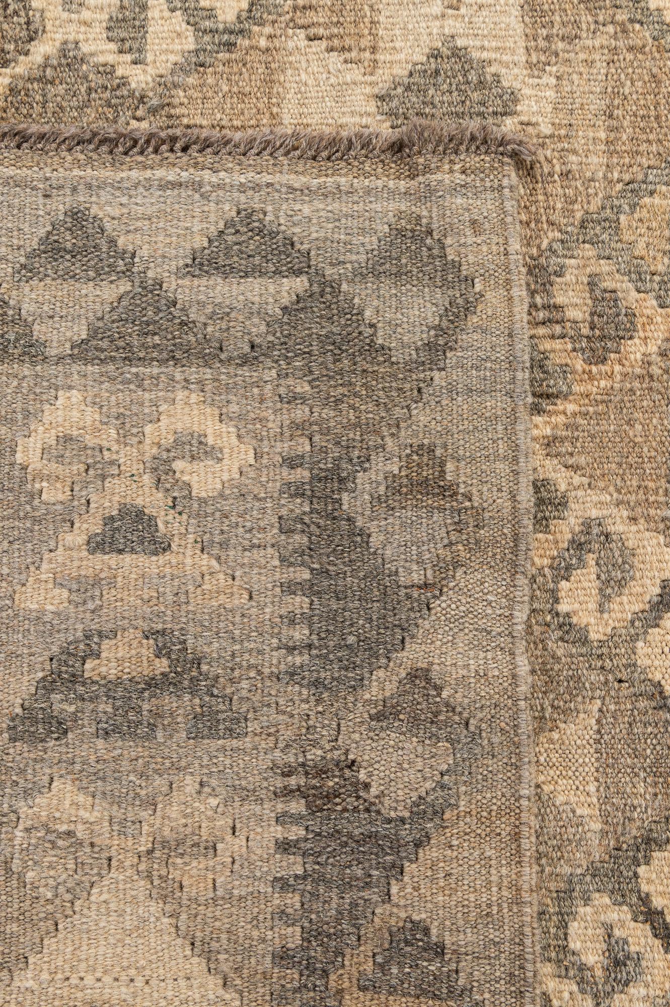 6' 9 x 9' 5 Hand Woven Kilim Maymana Wool Rug