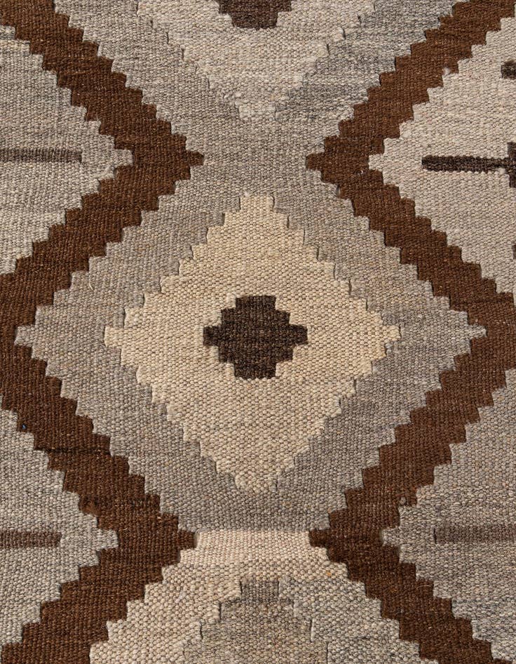Detail image of 7' x 9' 6  Hand Woven Kilim Maymana Wool Rug