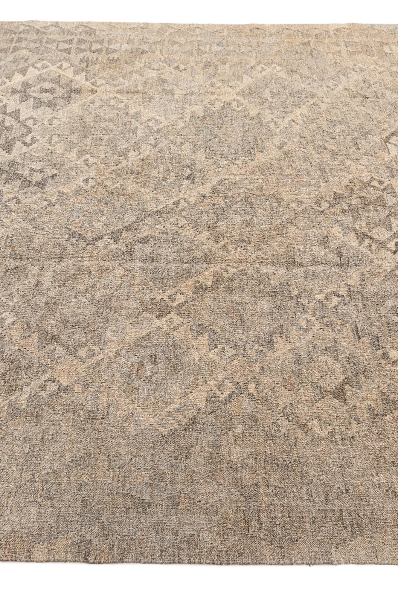 6' 10 x 9' 5 Hand Woven Kilim Maymana Wool Rug
