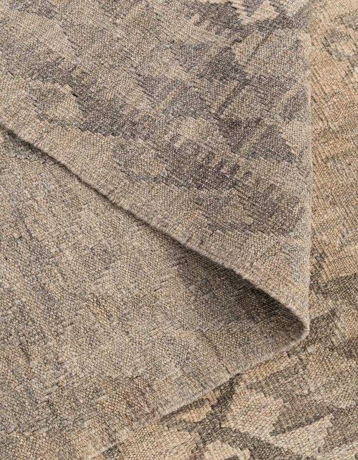 Detail image of 6' 10 x 9' 5  Hand Woven Kilim Maymana Wool Rug