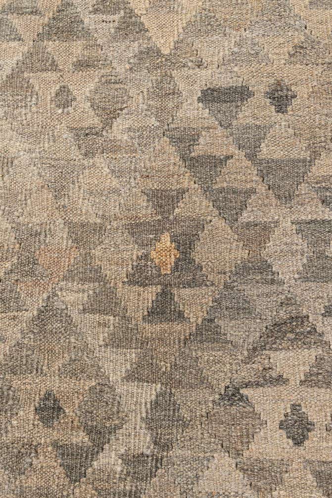 6' 11 x 9' 7 Hand Woven Kilim Maymana Wool Rug