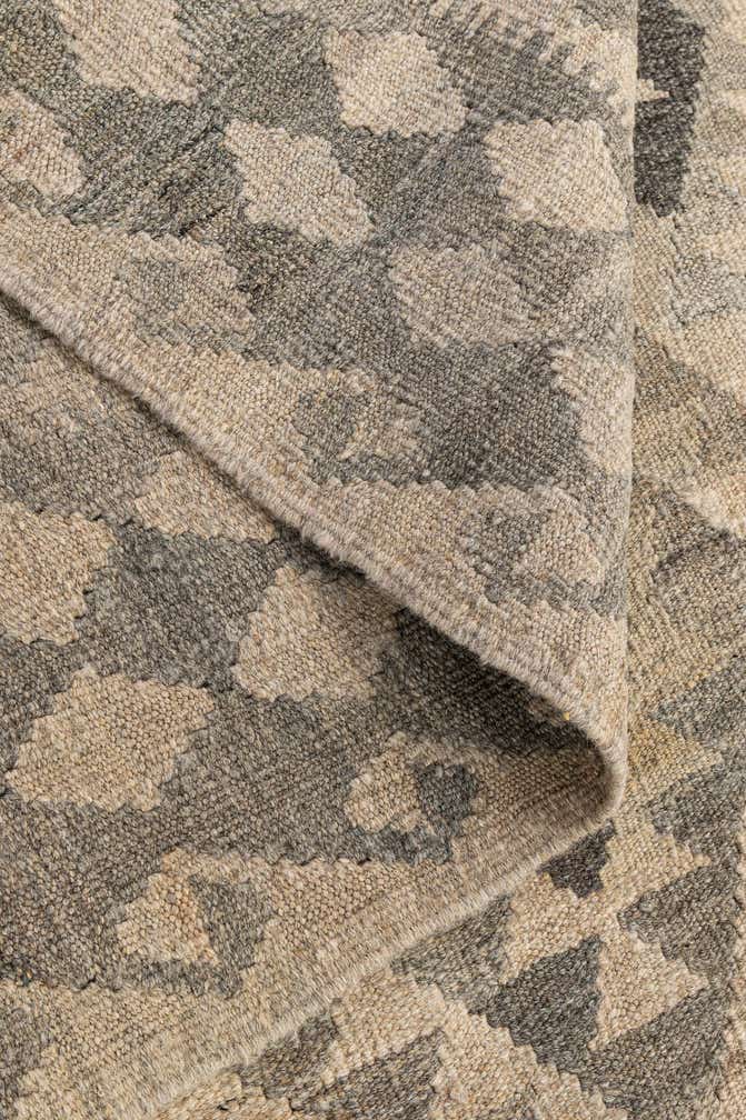 7' x 9' 10 Hand Woven Kilim Maymana Wool Rug