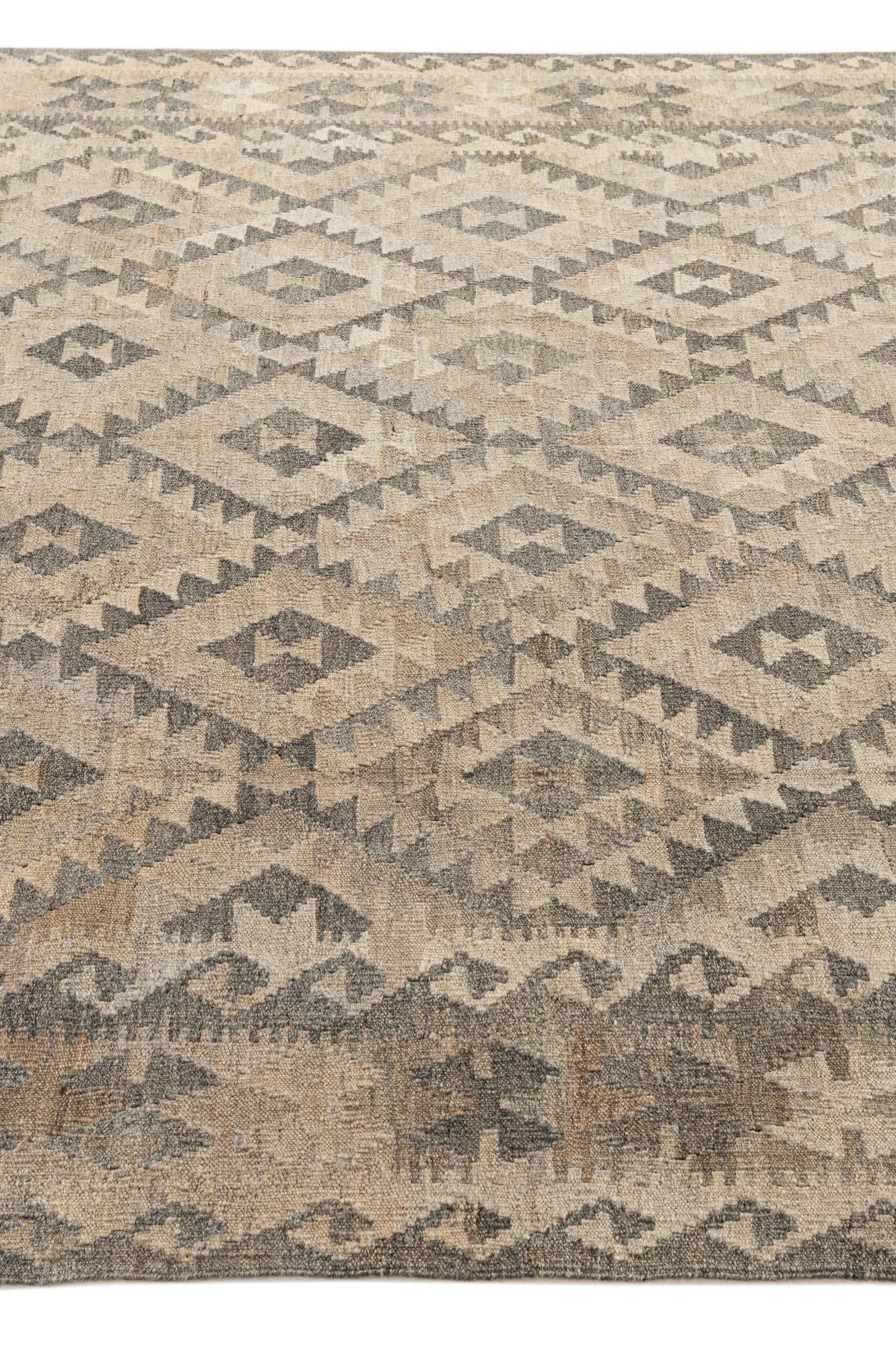 6' 11 x 9' 7 Hand Woven Kilim Maymana Wool Rug