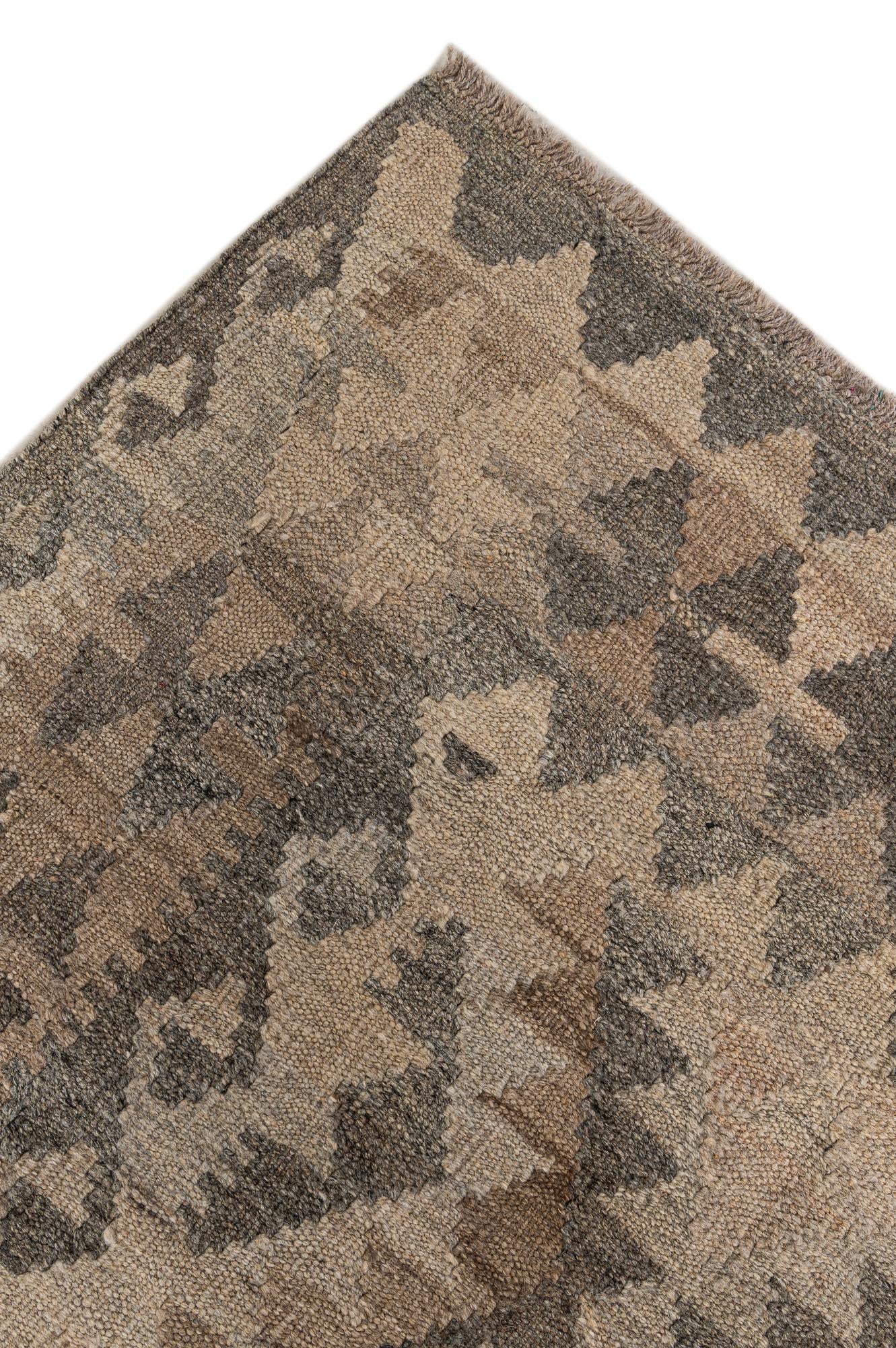 6' 11 x 9' 7 Hand Woven Kilim Maymana Wool Rug