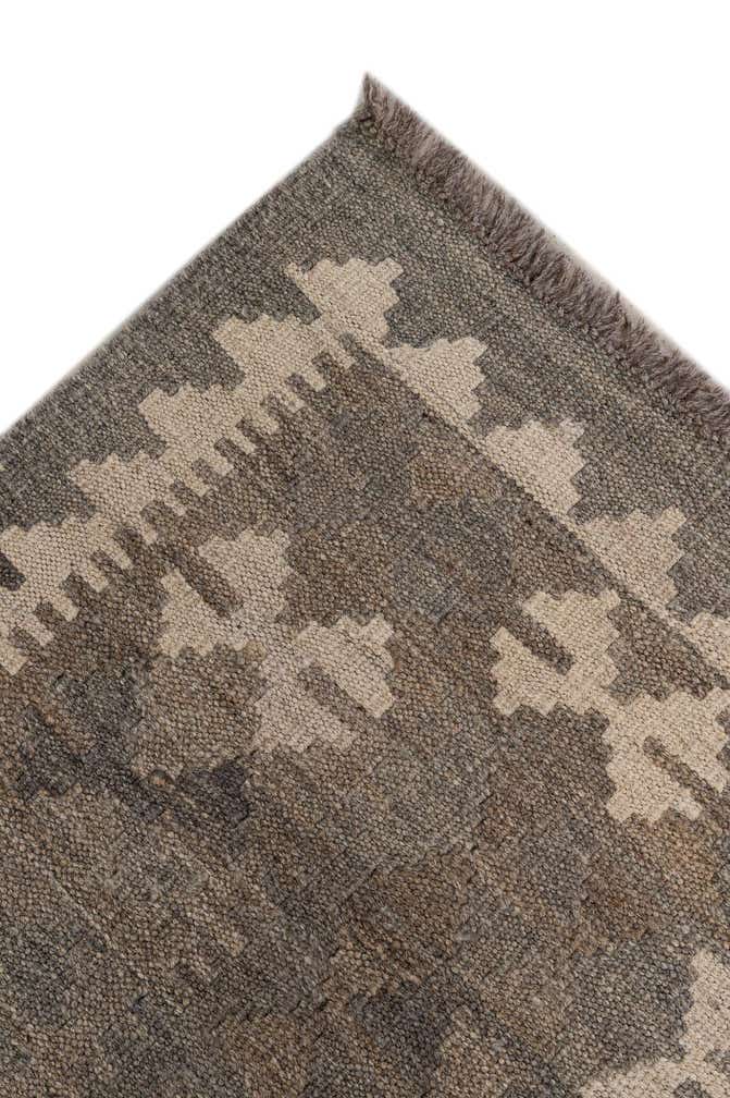 6' 11 x 9' 8 Hand Woven Kilim Maymana Wool Rug